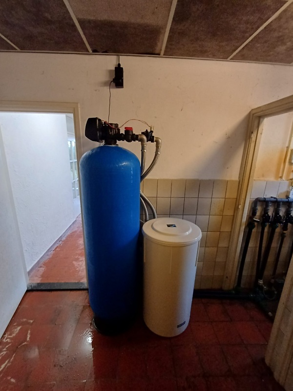 Waterontijzering voor een beregeningsinstallatie